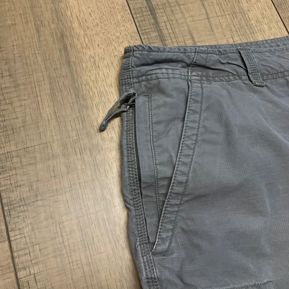 L.L. Bean Shorts Mens Size 42 Gray Cargo Ripstop Allagash Hiking Cotton Canvas‎ - Picture 5 of 10
